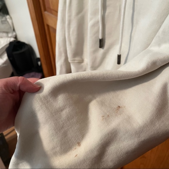 Off white hoodie - Picture 9 of 9